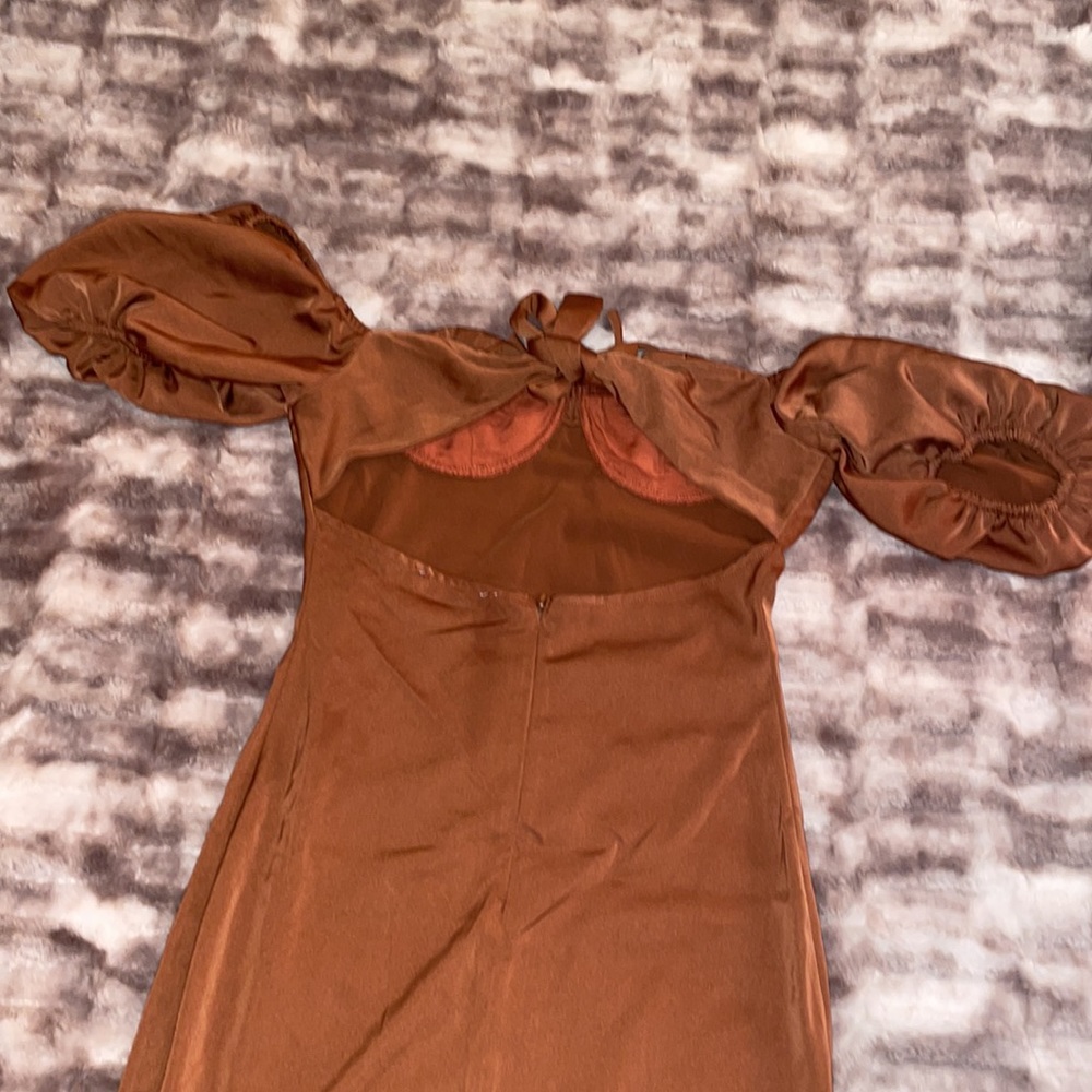 Dress - Picture 3 of 3